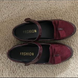 Burgundy Shoe for girls